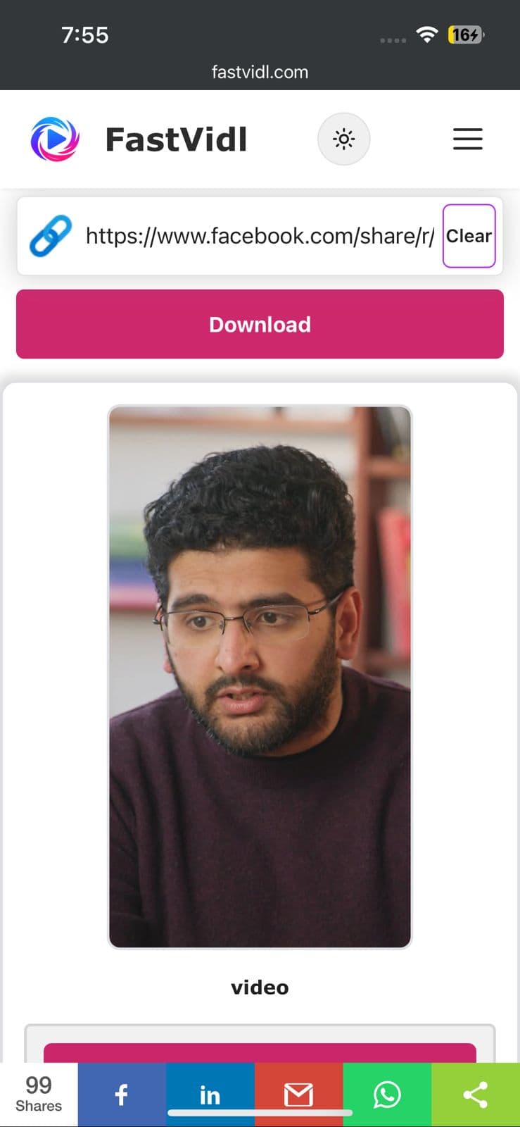 Download in HD Quality and Open Share Sheet buttons for Facebook video on iPhone